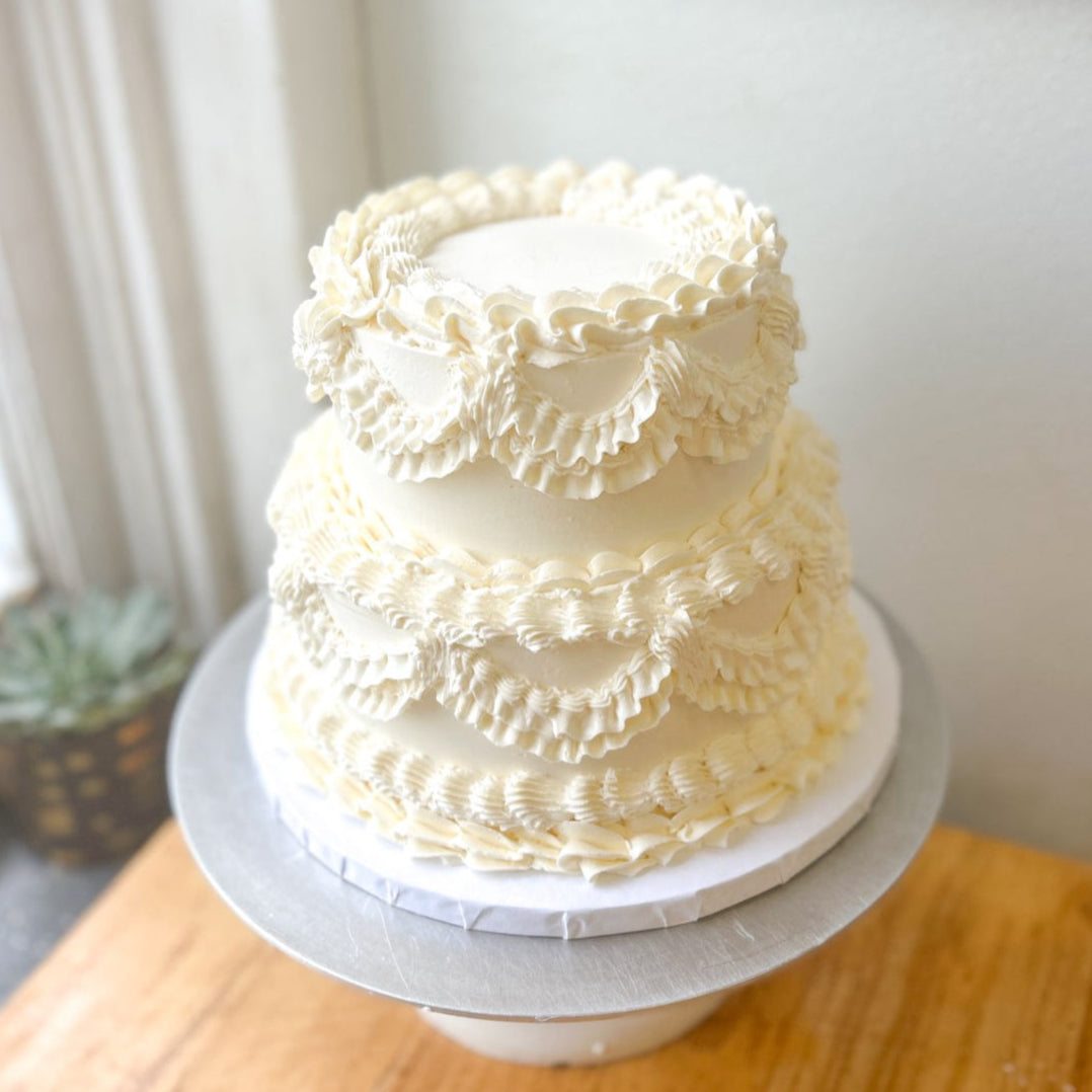 Ornate Lambeth Two-Tier