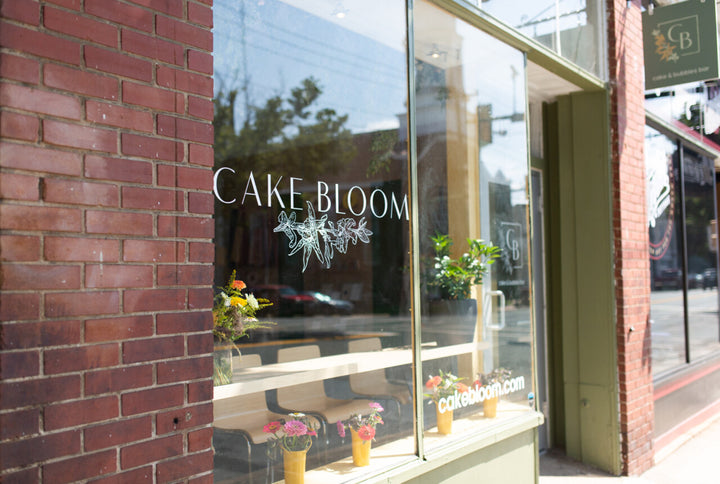 Cake Bloom's shopfront.