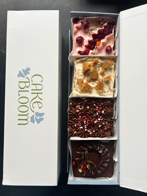 Holiday Gift Box Experience