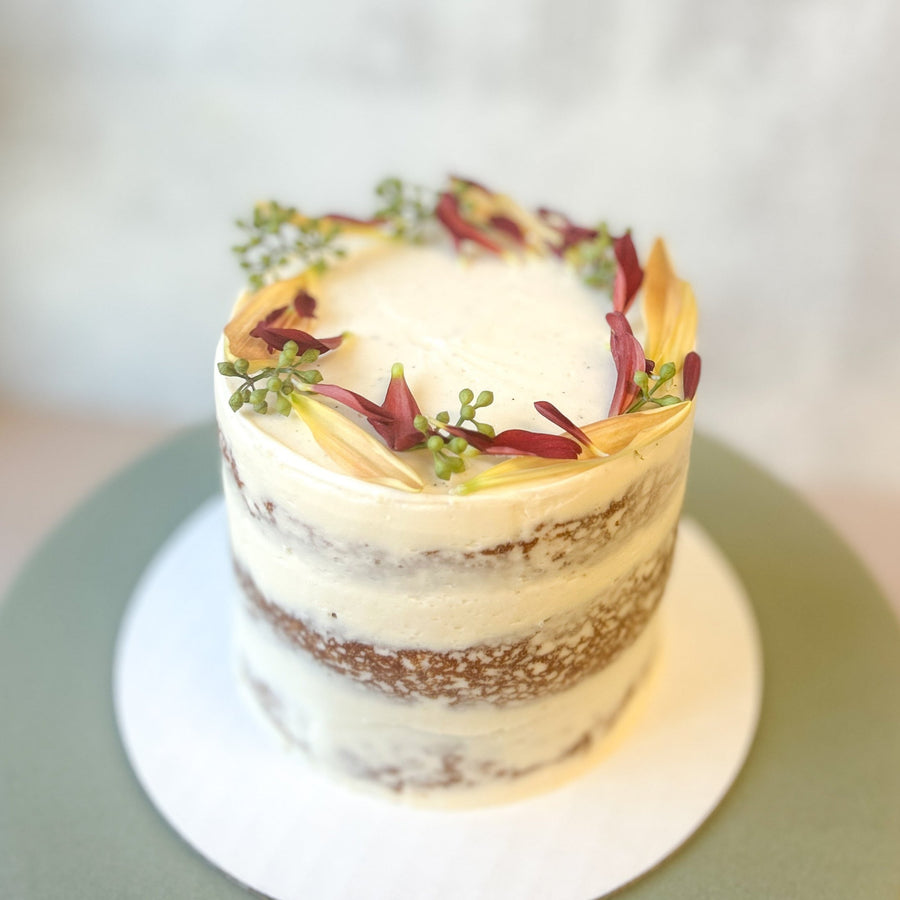 Golden Vanilla Party Cake