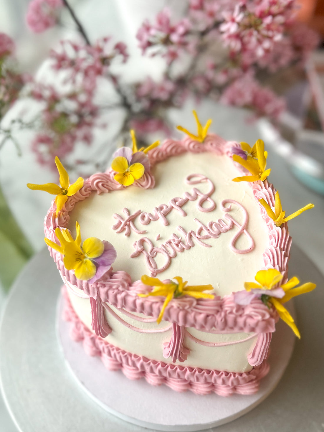 Ornate Vintage Heart Single Tier Cake