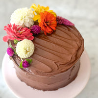 Old School - Yellow Butter Cake with Chocolate American buttercream