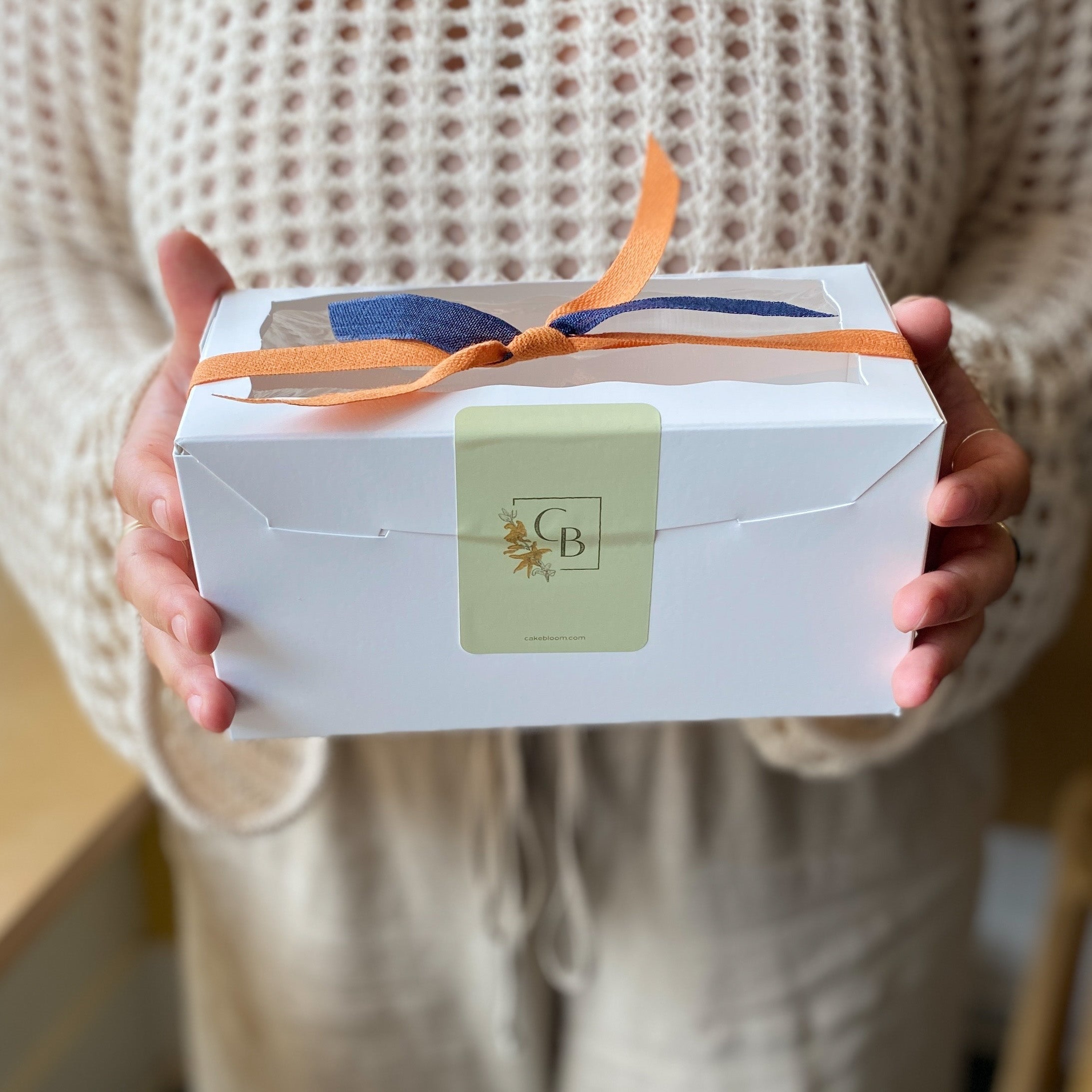 Custom Sampler Gift Box – Cake Bloom
